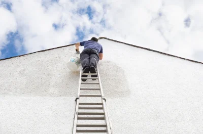 Peinture extérieure à Molezon — façades et ravalement